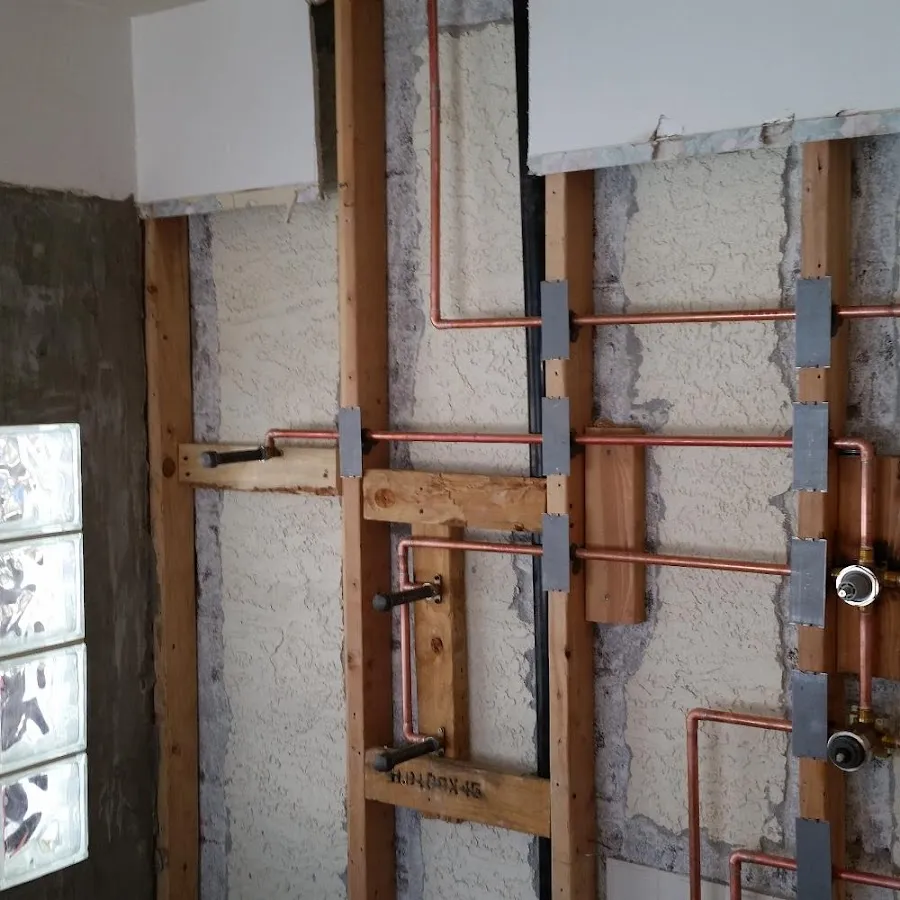Copper pipe installation for Burst Pipe Repair in Bogota